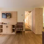Derby Hotel 3*