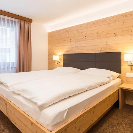 Derby Hotell 3*